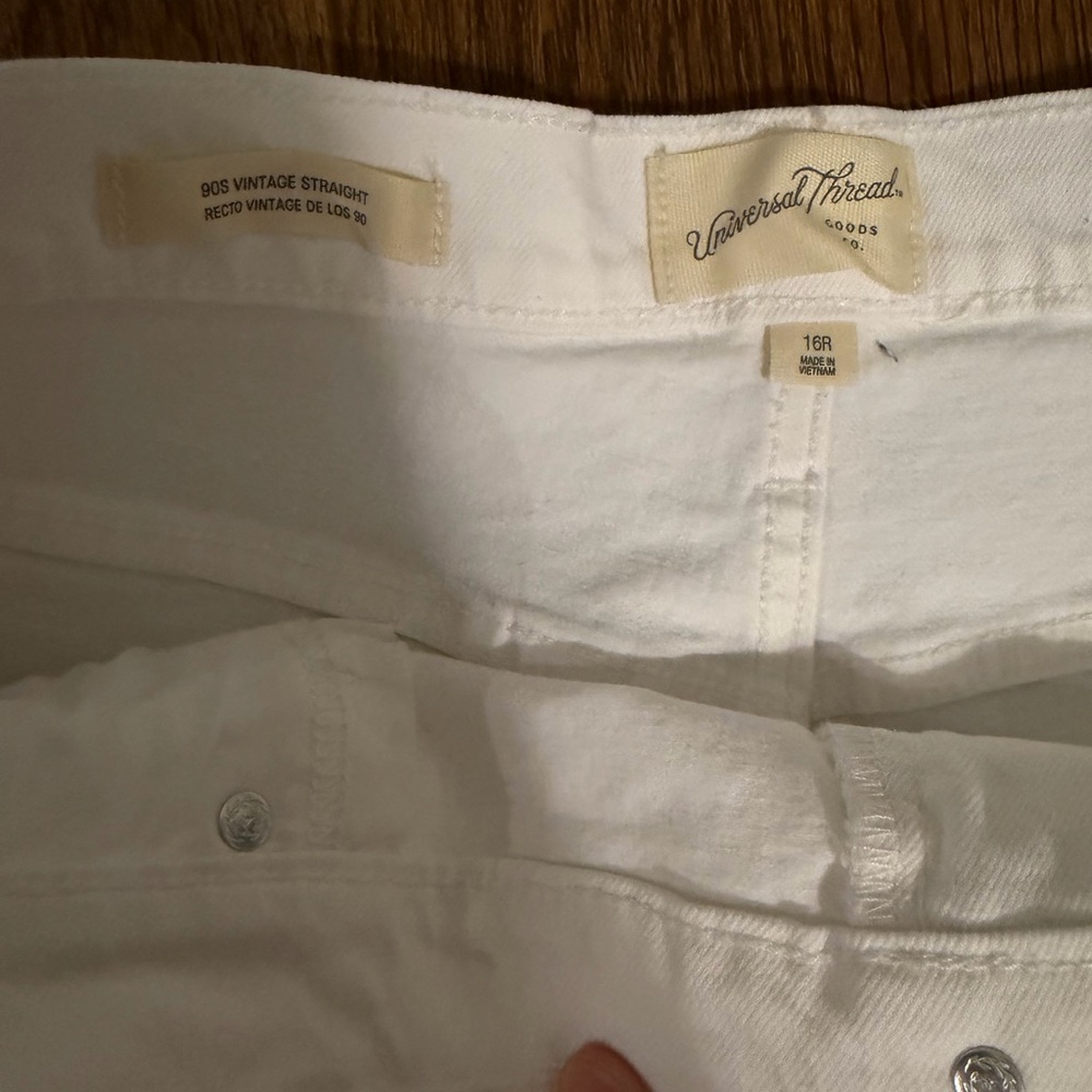 90’s vintage Straight Women's White Jeans. Regular length. - Picture 4 of 5